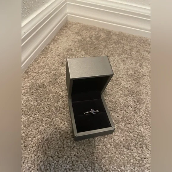 Amethyst 925 Sterling Ring - Picture 6 of 7